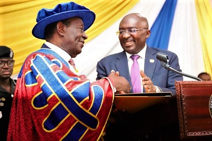  Vice-President Bawumia congratulating Dr Kwame Addo Kufuor at the investiture